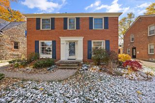 24907 Ward Street, Dearborn, MI 48124