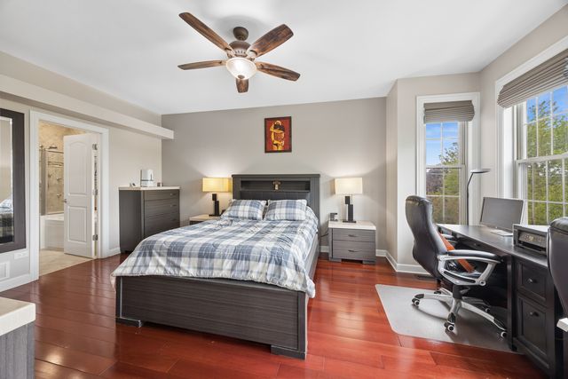 6635 W 64TH Place, Chicago, IL 60638