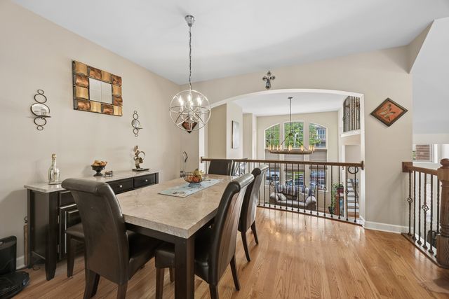 6635 W 64TH Place, Chicago, IL 60638