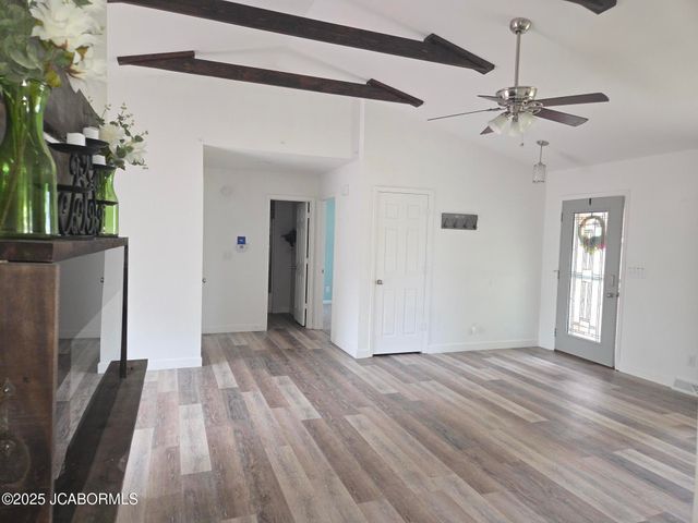 11992 COUNTY RD 4001, Holts Summit, MO 65043