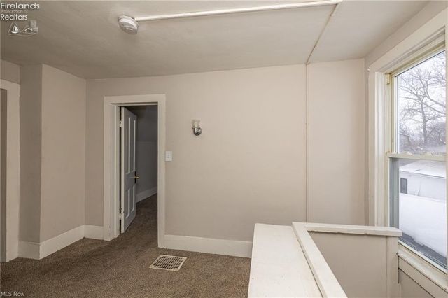 2349 Kelly Place, Lorain, OH 44052