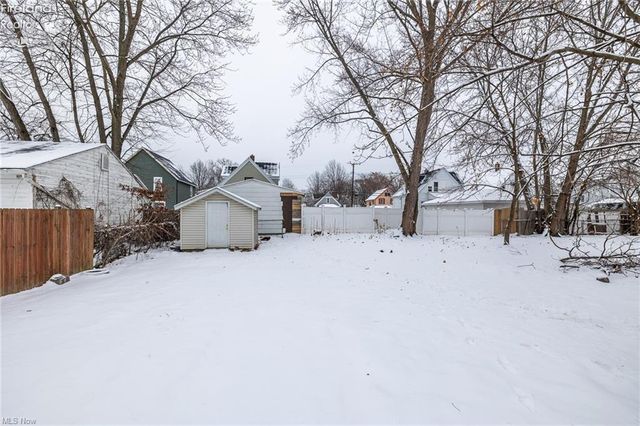 2349 Kelly Place, Lorain, OH 44052