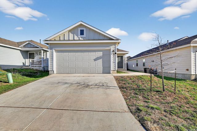 8511 Rose Tanager, San Antonio, TX 78245