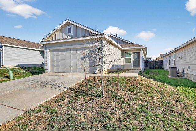 8511 Rose Tanager, San Antonio, TX 78245