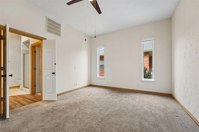 9420 Lansbrook Lane, Oklahoma City, OK 73162