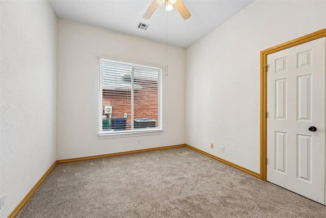 9420 Lansbrook Lane, Oklahoma City, OK 73162