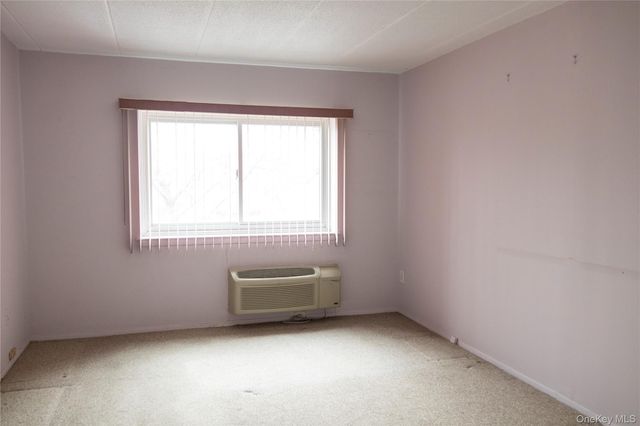 30 Greenridge Avenue 4E, White Plains, NY 10605