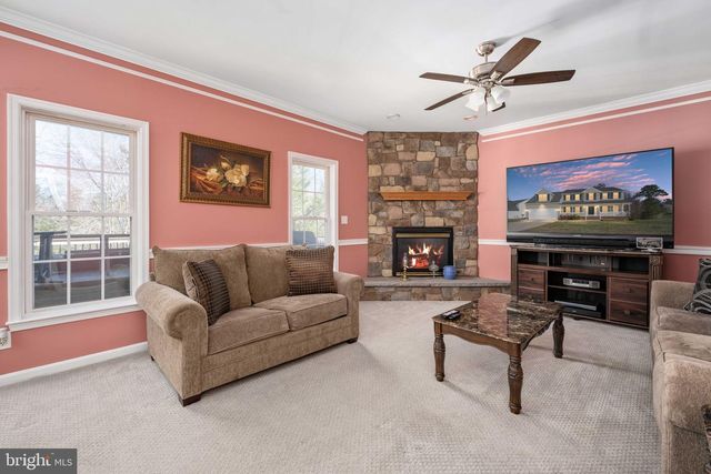 23167 TRIPLE CROWN DR, Ruther Glen, VA 22546