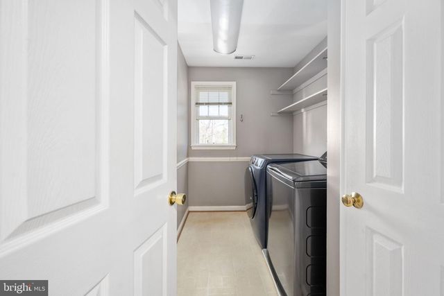 23167 TRIPLE CROWN DR, Ruther Glen, VA 22546