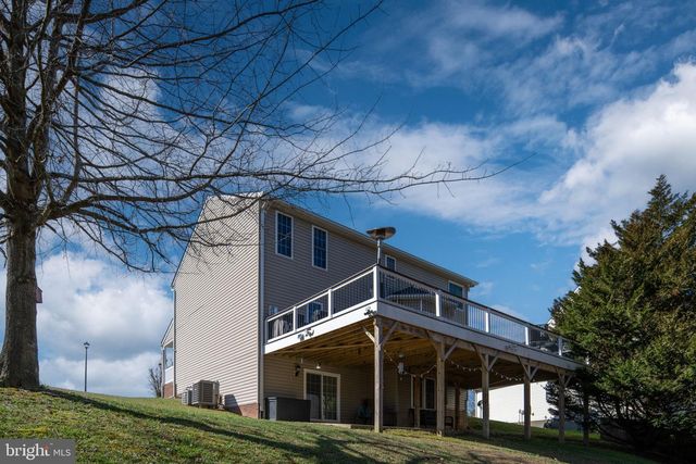 23167 TRIPLE CROWN DR, Ruther Glen, VA 22546