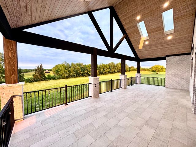 104 Appaloosa Trail, Wilmore, KY 40390