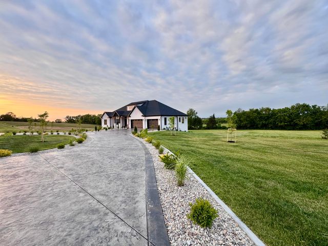 104 Appaloosa Trail, Wilmore, KY 40390