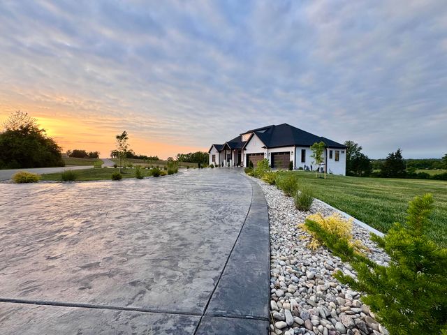 104 Appaloosa Trail, Wilmore, KY 40390
