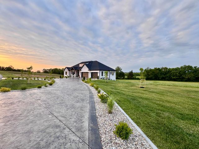 104 Appaloosa Trail, Wilmore, KY 40390