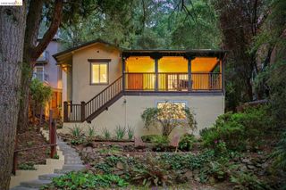 6729 Thornhill Dr, Oakland, CA 94611