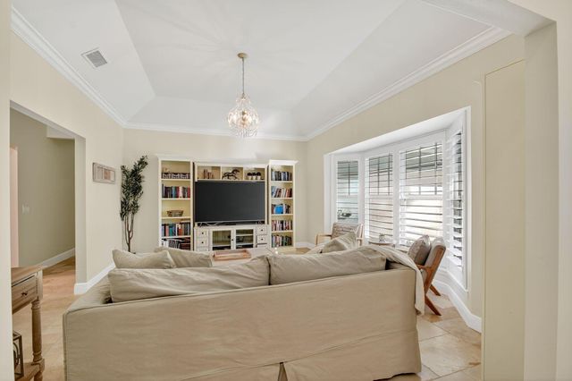 13172 Doubletree Circle, Wellington, FL 33414