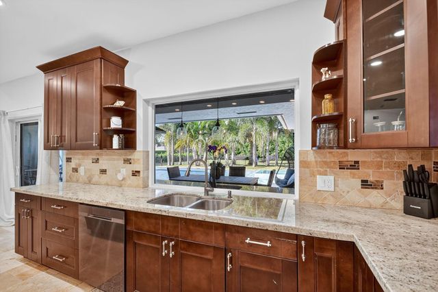 13172 Doubletree Circle, Wellington, FL 33414