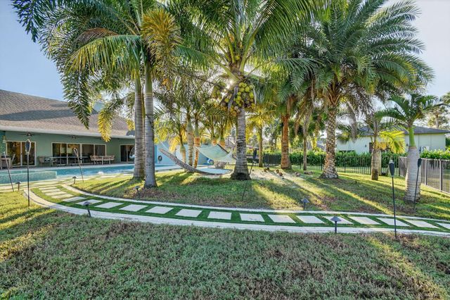 13172 Doubletree Circle, Wellington, FL 33414