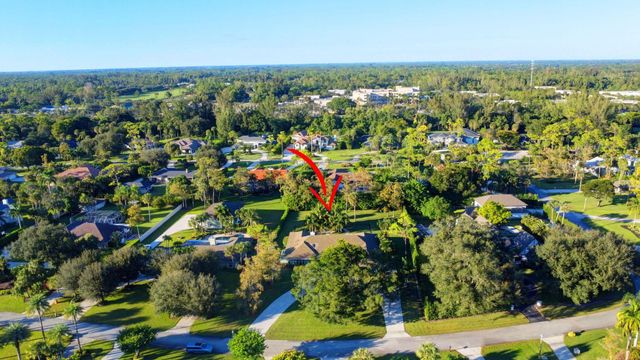 13172 Doubletree Circle, Wellington, FL 33414