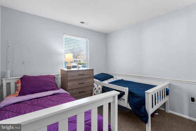 7634 STONY CREEK LN, Ellicott City, MD 21043