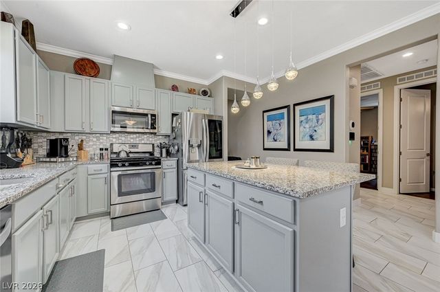 134 Mountain Cedar Court, North Las Vegas, NV 89031