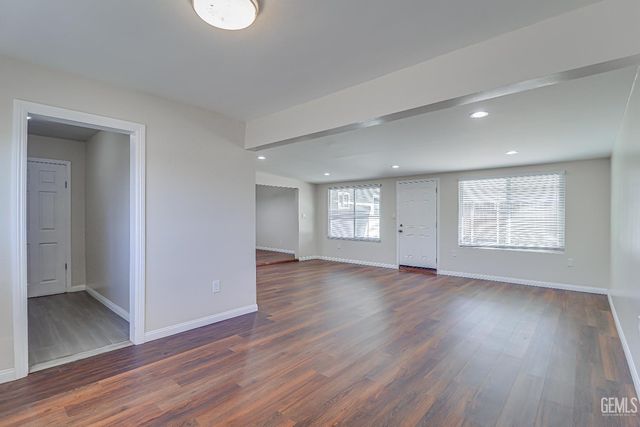 10429 Enger Street, Bakersfield, CA 93312