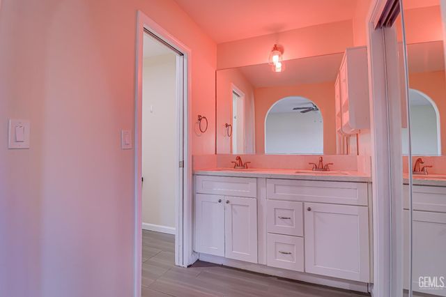 10429 Enger Street, Bakersfield, CA 93312