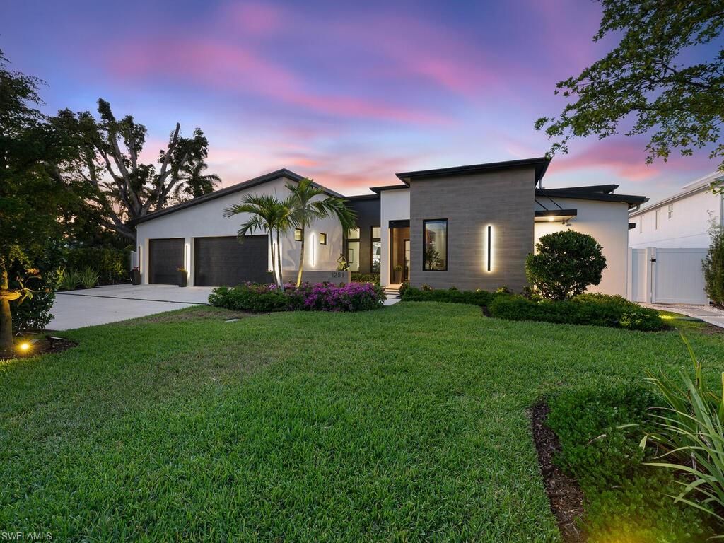 1251 Creech RD, NAPLES, FL 34103 — photo 2