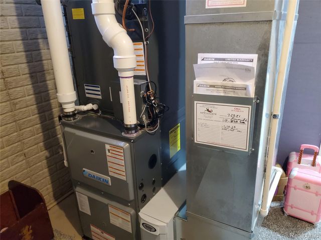 2830 Bonny Brook Drive, Howell, MI 48843