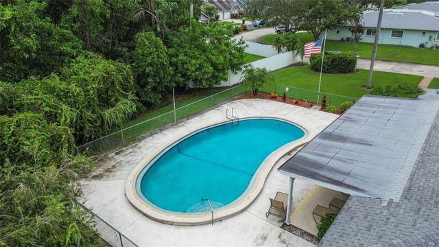 1163 ORANGE TREE CIRCLE W D, Palm Harbor, FL 34684