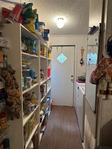 944 Whispering Pine Lane, Lufkin, TX 75901