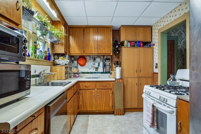 14 Fritz St, Bloomfield Twp., NJ 07003