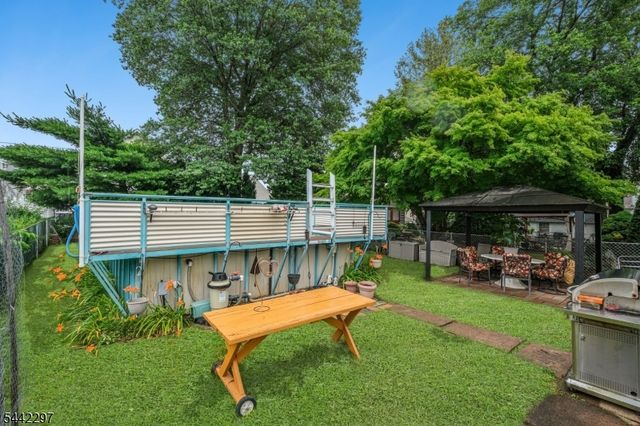 14 Fritz St, Bloomfield Twp., NJ 07003