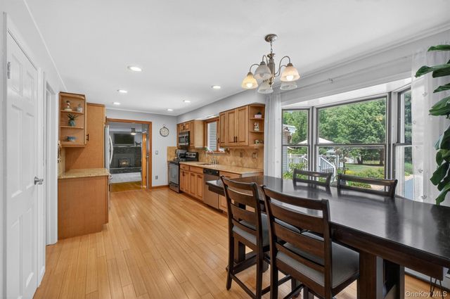 5 Gene Court, Hopewell Junction, NY 12533