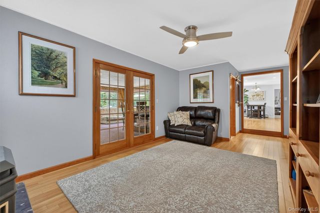 5 Gene Court, Hopewell Junction, NY 12533