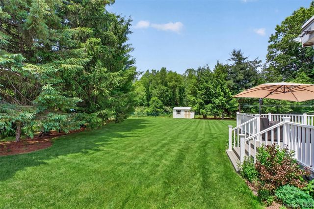 5 Gene Court, Hopewell Junction, NY 12533