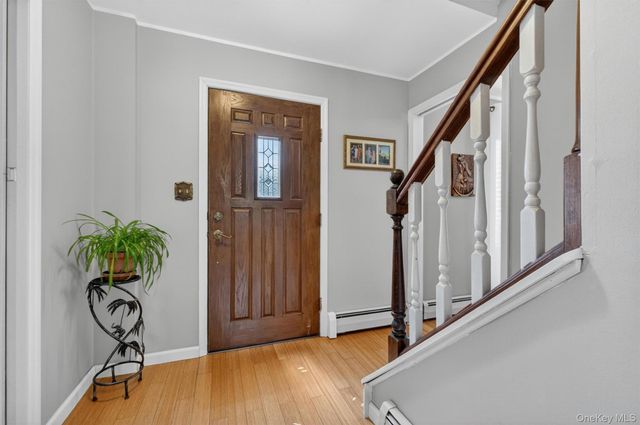 5 Gene Court, Hopewell Junction, NY 12533