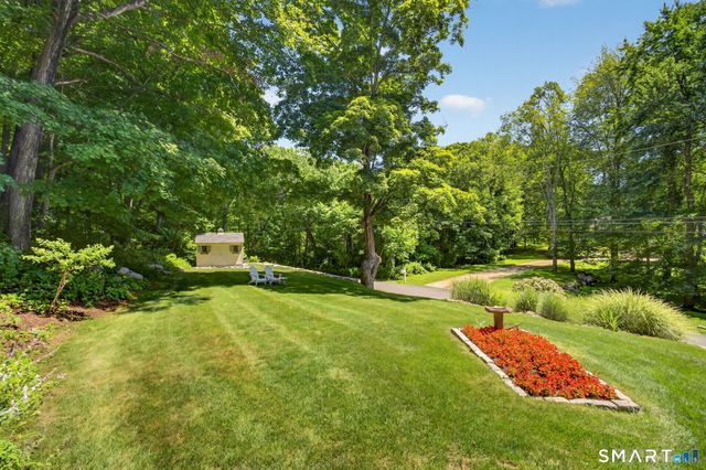 106 Meadow Woods Road, Deep River, CT 06417