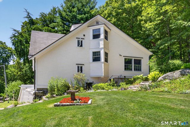 106 Meadow Woods Road, Deep River, CT 06417