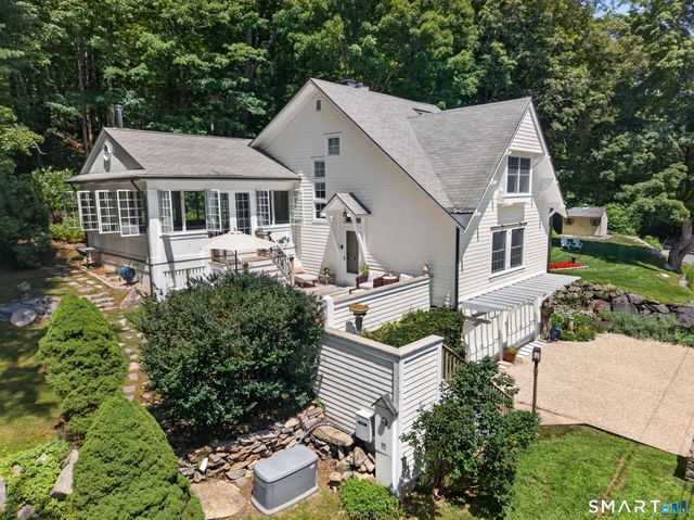 106 Meadow Woods Road, Deep River, CT 06417