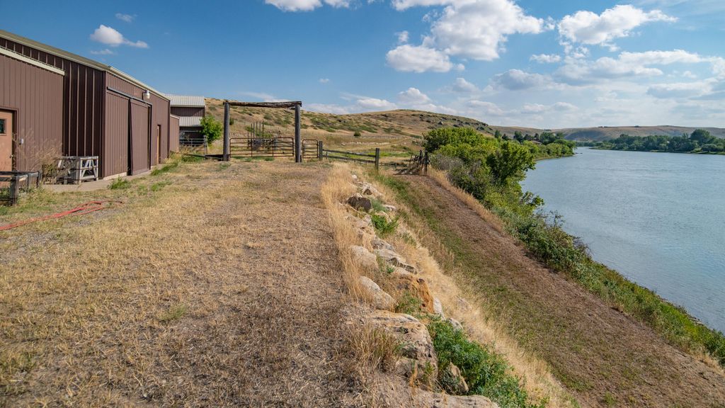 401 Wilson Butte Road, Great Falls, MT 59405 photo 48