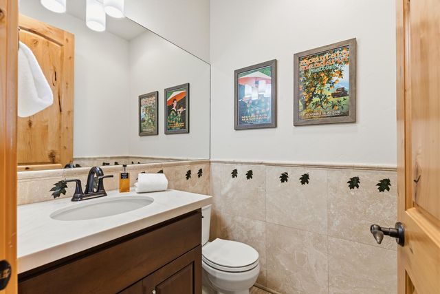 609 Lakeridge Dr, Auburn, CA 95603