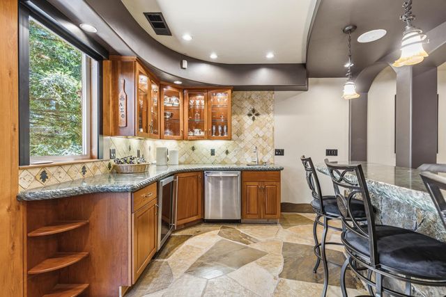 609 Lakeridge Dr, Auburn, CA 95603