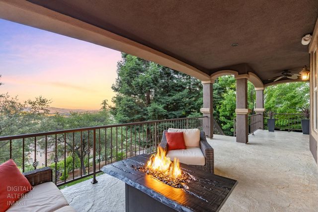 609 Lakeridge Dr, Auburn, CA 95603