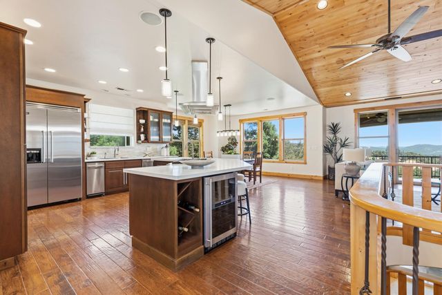 609 Lakeridge Dr, Auburn, CA 95603