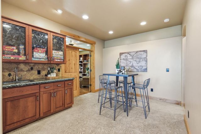 609 Lakeridge Dr, Auburn, CA 95603