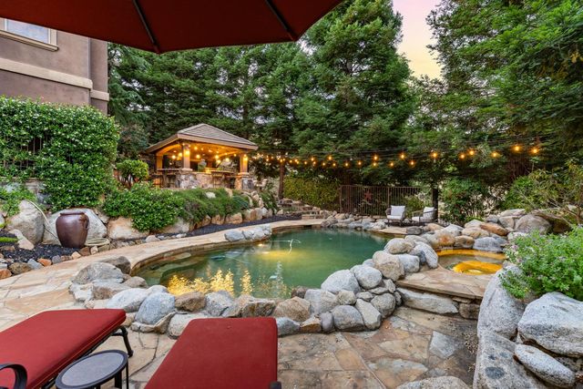 609 Lakeridge Dr, Auburn, CA 95603