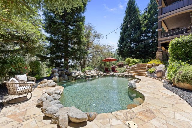 609 Lakeridge Dr, Auburn, CA 95603