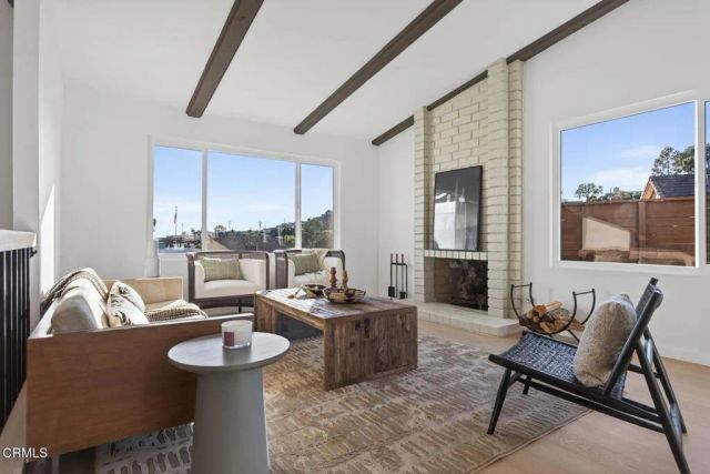 7023 Meadowview Court, Ventura, CA 93003