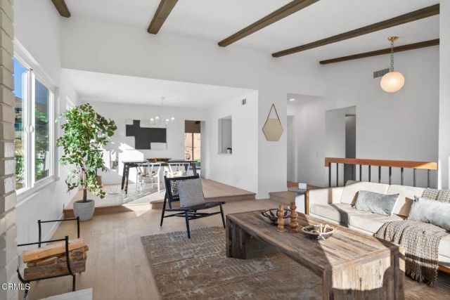 7023 Meadowview Court, Ventura, CA 93003